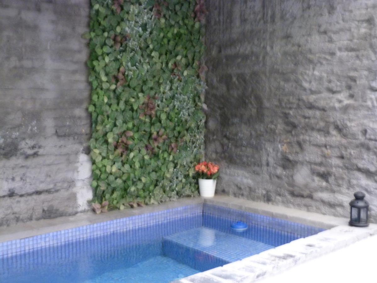 Pequeno Alojamiento Con Mini Piscina - No Climatizada Valencia Exterior foto